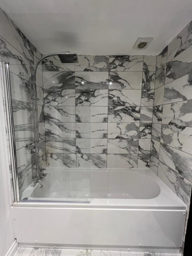 Modern 2 Bedroom Aesthetic Apt 曼彻斯特 外观 照片